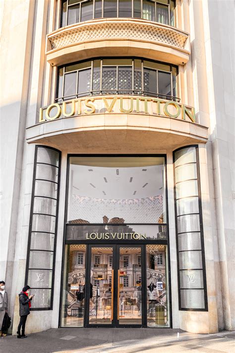 how to buy louis vuitton in paris|best louis vuitton store paris.